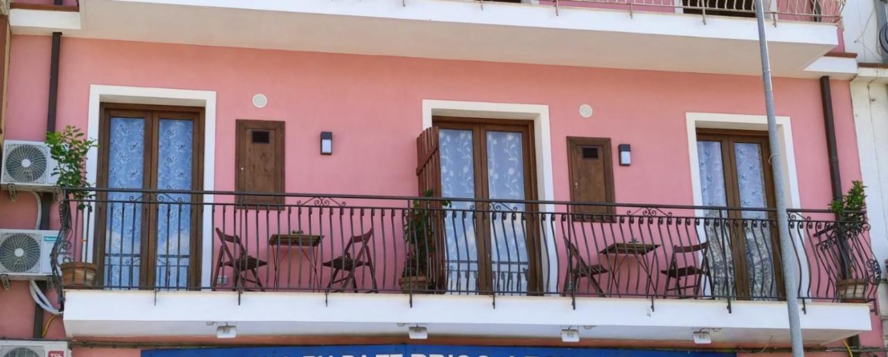 I Du Meli Apartments تاورمينا المظهر الخارجي الصورة
